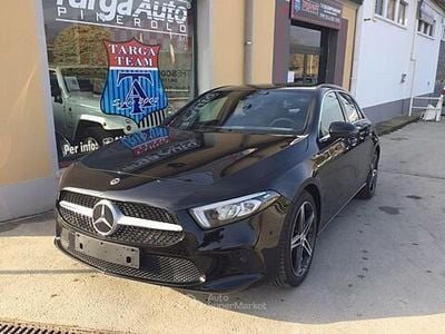Nouvelle Mercedes A180 AMG 116 ch (85 kW) 2026 Noir Berline