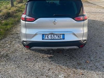 Usata Renault Espace 160 CV (117 kW) 2017 Grigio Monovolume