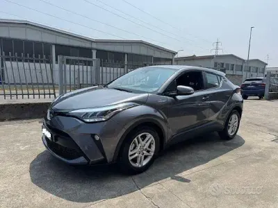 Usata Toyota C-HR