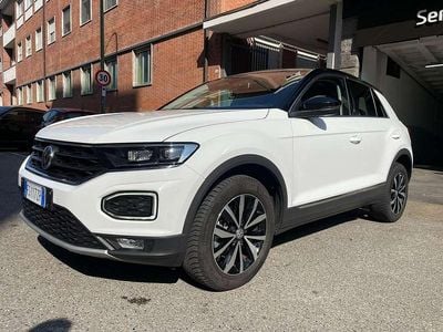 Usata VW T-Roc Advance 82 CV (60 kW) 2018 Bianco SUV