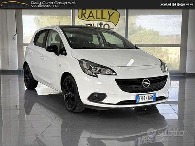 Usata Opel Corsa 89 CV (65 kW) 2017 Bianco Berlina