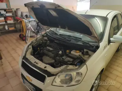 Usata Chevrolet Aveo 84 CV (61 kW) 2009 Bianco Berlina