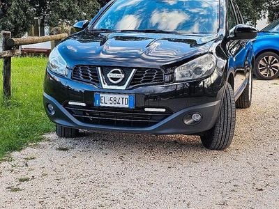 Usata 2012 Nissan Qashqai SUV | 5900 € (Buon prezzo)