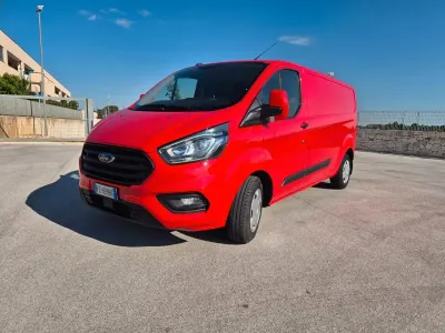 Usata Ford Transit Custom 130 CV (95 kW) 2019 Rosso