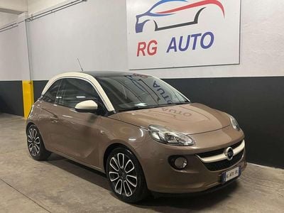 Usata Opel Adam Glam 69 CV (50 kW) 2015 Marrone Utilitaria