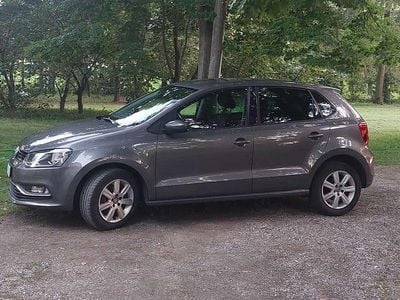 Usata VW Polo Comfortline 90 CV (66 kW) 2015 Grigio Berlina