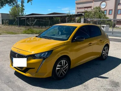 Begagnad Peugeot 208 Allure 102 HK (75 kW) 2022 Halvkombi