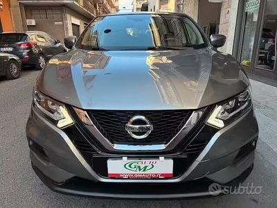 Usata Nissan Qashqai 115 CV (84 kW) 2019 Grigio SUV