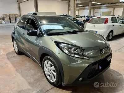 Usata Toyota Aygo X Trend 72 CV (52 kW) 2022 Verde SUV
