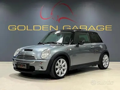 Usata Mini Cooper S 163 CV (119 kW) 2003 Grigio Utilitaria