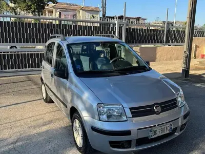 Usata Fiat Panda 60 CV (44 kW) 2007 Grigio Utilitaria