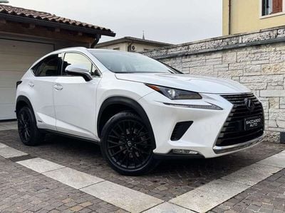 Lexus NX300h