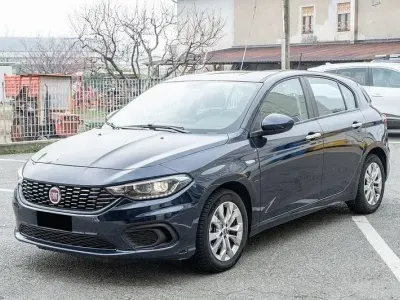 Usata Fiat Tipo Easy 95 CV (69 kW) 2019 Bluazzurro Berlina