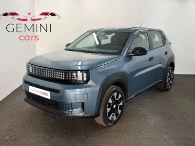 Nuova Fiat Grande Panda Business 101 CV (74 kW) 2026 Blu/azzurro Utilitaria