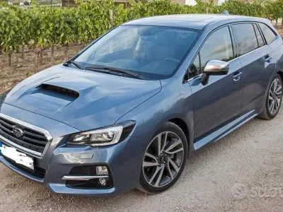 Usata Subaru Levorg 170 CV (125 kW) 2017 Blu Station wagon