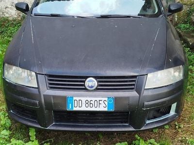 Usata Fiat Stilo 120 CV (88 kW) 2006 Nero Utilitaria