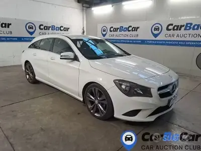 Usata Mercedes CLA200 136 CV (100 kW) 2015 Bianco Coupé