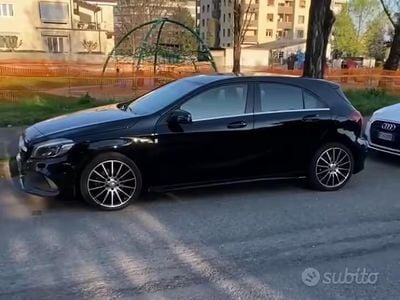 Usata Mercedes 180 AMG 122 CV (89 kW) 2018 Nero Berlina