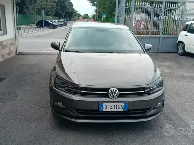 Usata VW Polo Highline 95 CV (69 kW) 2021 Grigio Utilitaria