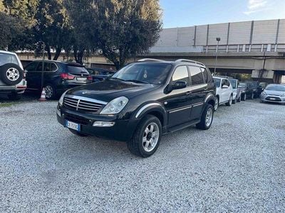 Usata Ssangyong (KGM) Rexton 164 CV (120 kW) 2009 Nero SUV