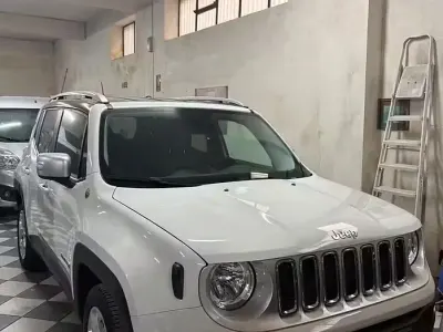 Usata Jeep Renegade Limited 120 CV (88 kW) 2015 Bianco SUV