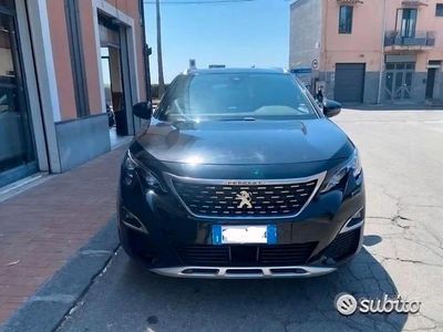 Usata Peugeot 5008 GT-line 120 CV (88 kW) 2019 Nero SUV