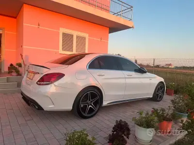 Usata Mercedes C220 84 CV (61 kW) 2016 Bianco Berlina