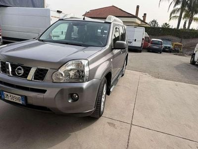 Usata Nissan X-Trail 150 CV (110 kW) 2008 Grigio SUV