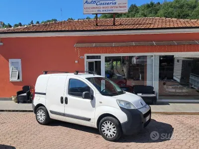 Usata Fiat Fiorino 75 CV (55 kW) 2012 Bianco Monovolume
