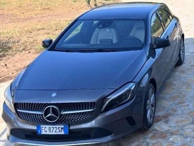 Usata Mercedes A160 90 CV (66 kW) 2017 Grigio Berlina