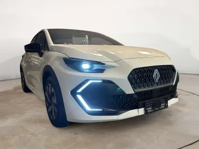 Nuova Renault Clio V Evolution 114 CV (83 kW) 2026 Bianco Berlina