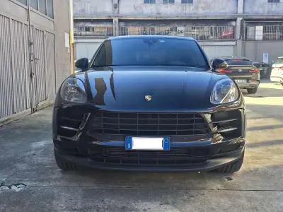 Gebraucht Porsche Macan 245 PS (180 kW) 2021 Schwarz SUV
