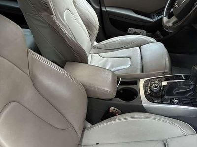 Usata Audi A4 Premium 211 CV (155 kW) 2012 Nero Station wagon