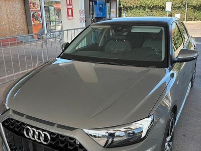 Usata Audi A1 Sportback S-Line 116 CV (85 kW) 2019 Grigio Utilitaria