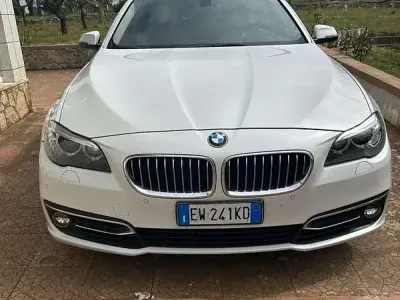 Usata BMW 520 Luxury Line 184 CV (135 kW) 2014 Station wagon