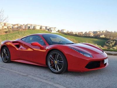 Usata Ferrari 488 670 CV (492 kW) 2017 Rosso Coupé