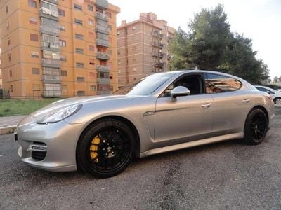 Porsche Panamera Turbo