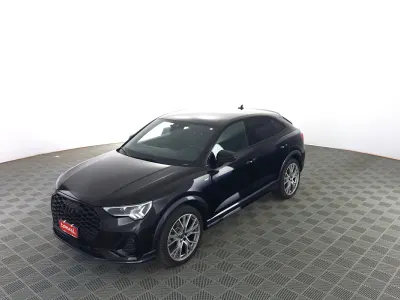 Usata Audi Q3 150 CV (110 kW) 2024 Nero mythos SUV