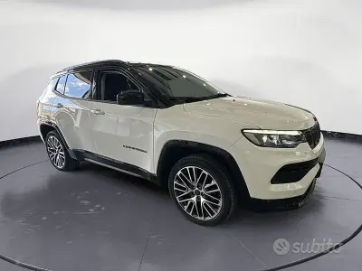 Usata Jeep Compass Summit 130 CV (95 kW) 2025 Bianco SUV