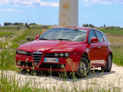 Usata Alfa Romeo 159 Distinctive 150 CV (110 kW) 2009 Rosso Station wagon
