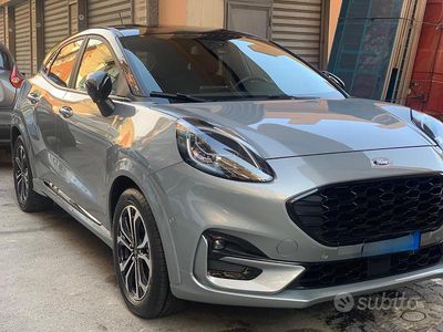 Usata Ford Puma ST-Line 125 CV (91 kW) 2021 Grigio SUV