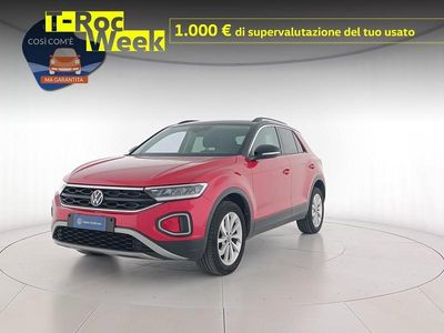 Occasion VW T-Roc Life 110 PK (80 kW) 2023 Rood SUV