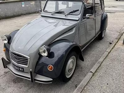 Usata Citroën 2CV Charleston 29 CV (21 kW) 1981 Grigio Berlina