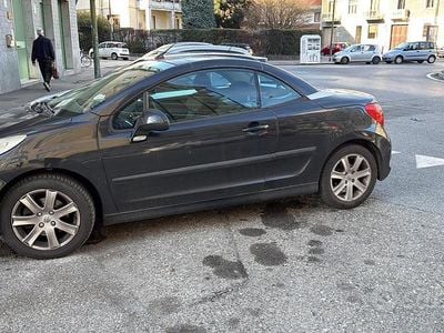 Usata Peugeot 207 CC Roland Garros 120 CV (88 kW) 2008 Cabrio