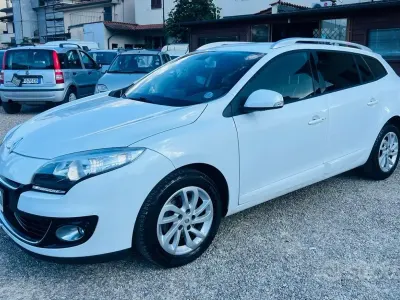 Usata Renault Mégane GrandTour 110 CV (80 kW) 2014 Bianco Station wagon