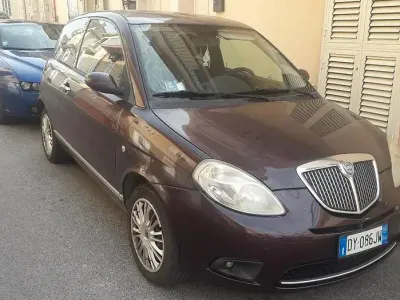 Usata Lancia Ypsilon 75 CV (55 kW) 2009 Utilitaria