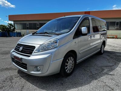 usata Fiat Scudo Panorama 2.0 mjt 9posti 2010