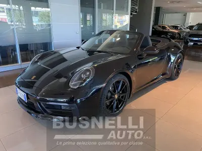 Usata Porsche 911 Carrera 4 Cabriolet Sport 385 CV (283 kW) 2023 Nero jet Cabrio