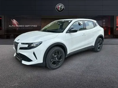 Nuova Alfa Romeo Junior 136 CV (100 kW) 2025 Grigio SUV