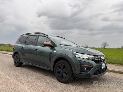 Usata Dacia Jogger 91 CV (66 kW) 2024 Verde Monovolume